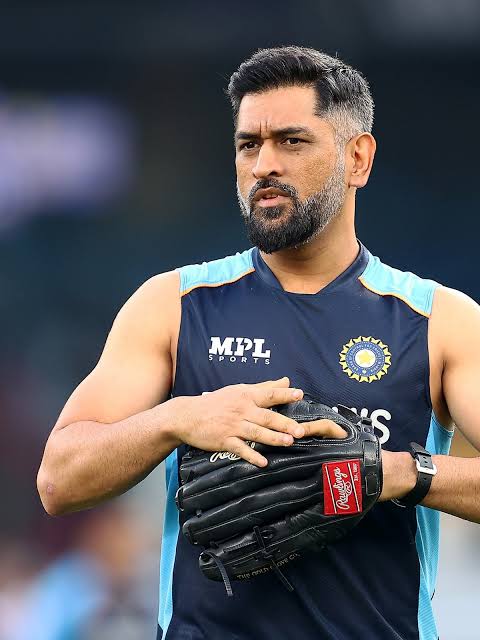 Dhoni hairstyle latest
